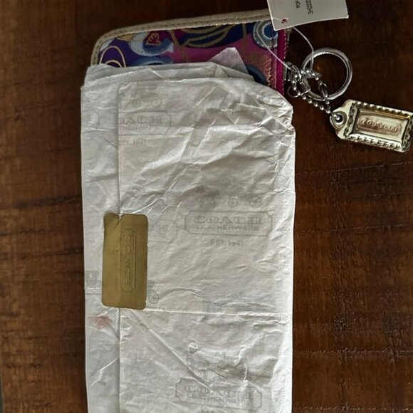 [Never used] Coach Pencil Case - Poppy Purple - Picture 2 of 2